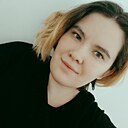 Вика, 24 года