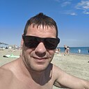 Urri, 43 года