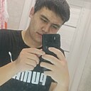 Azizbek, 23 года