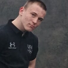 Фотография мужчины Артём, 18 лет из г. Майкоп