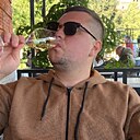 Михаил, 32 года