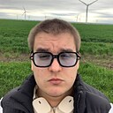Роман, 22 года