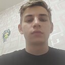 Максим, 18 лет