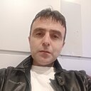 Роман, 44 года