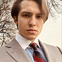 Максим, 22 года