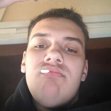 Фотография мужчины Кирюша, 21 год из г. Минск