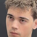 Антон, 23 года