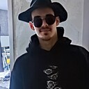 Артур, 19 лет