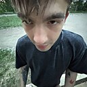 Денис, 22 года