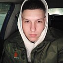 Виктор, 23 года