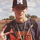 Максим, 18 лет
