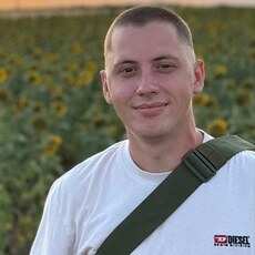 Фотография мужчины Дмитрий, 28 лет из г. Симферополь
