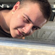Фотография мужчины Даня, 21 год из г. Обнинск