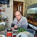 Alexander, 53 года