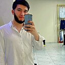 Азмиддин, 22 года