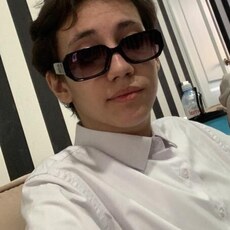 Фотография мужчины Вадим, 18 лет из г. Алматы