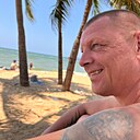 Илья, 44 года