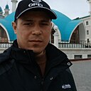 Зохид, 33 года