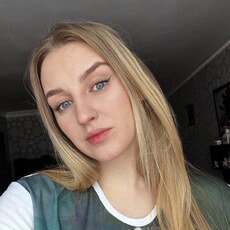 Фотография девушки Арина, 23 года из г. Санкт-Петербург