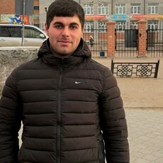 Фотография мужчины Azat, 20 лет из г. Улан-Удэ