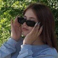 Фотография девушки Яна, 19 лет из г. Калуга