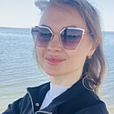 Mira, 42 года