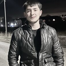 Фотография мужчины Shah, 21 год из г. Ревда
