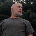 Риад, 54 года
