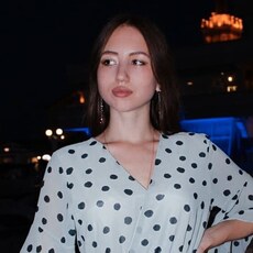 Фотография девушки Лиана, 23 года из г. Екатеринбург