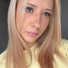 Фотография девушки Тася, 19 лет из г. Кемерово