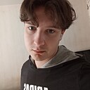 Роман, 23 года