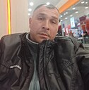 Роман, 42 года