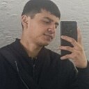 Акбар, 18 лет