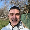 Максим, 22 года