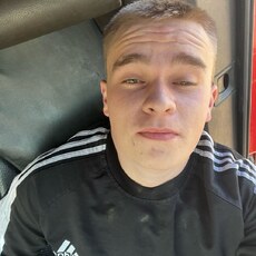 Фотография мужчины Дмитрий, 21 год из г. Усть-Каменогорск
