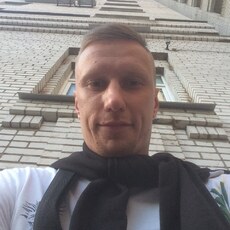 Фотография мужчины Pavel, 34 года из г. Санкт-Петербург