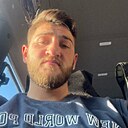 Ali, 23 года