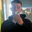 Максим, 19 лет