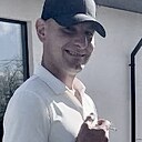 Денис, 33 года