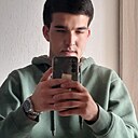 Олег, 23 года