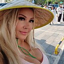 Ли, 42 года