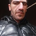Лев, 35 лет