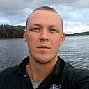 Втроём, 33 года
