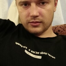 Фотография мужчины Илья, 25 лет из г. Алчевск