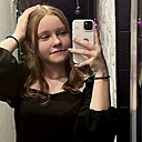 Поля, 19 лет