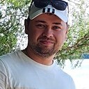 Roman, 33 года