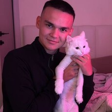 Фотография мужчины Кирилл, 19 лет из г. Луганск