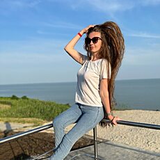Елизавета, 26 из г. Екатеринбург.