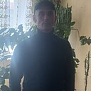 Макс, 42 года