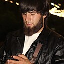 Halil, 22 года